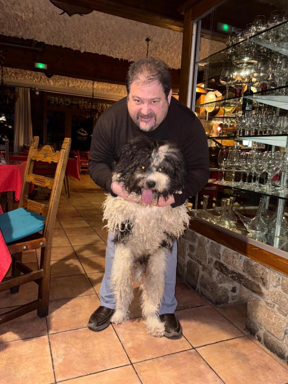 Hotel Valls Valira Os de Civís Kültér fotó